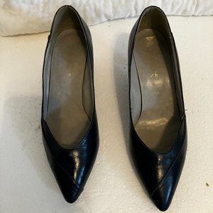 5 1/2 Blue leather Francine shoes